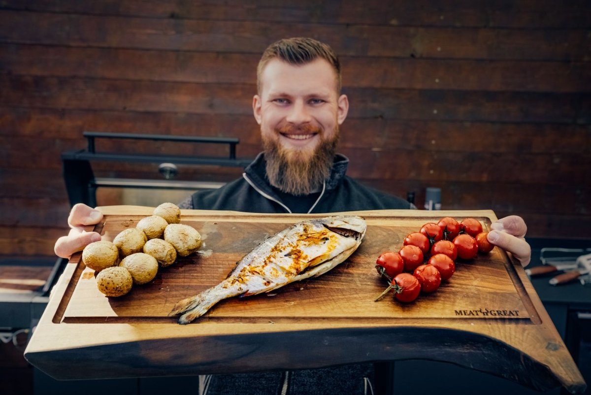 Dorade vom Grill mit Beilagen - BABOSSA